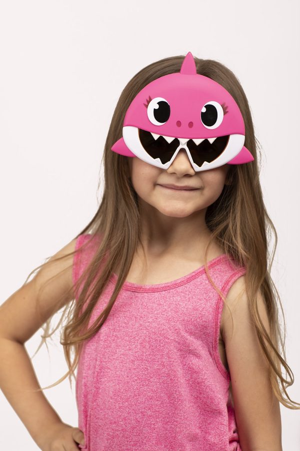 Mommy Shark Sun-Staches Hot on Sale